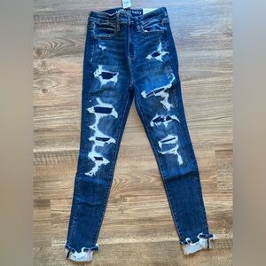 Women’s AE jeans size 4 NWT